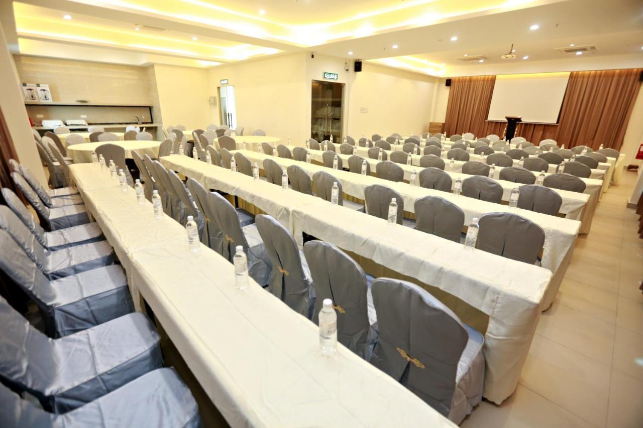 D&F Boutique Hotel Seremban 2 מראה חיצוני תמונה